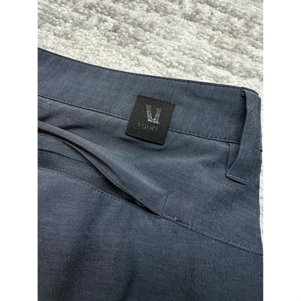 Vuori Aim Short Men 33 Charcoal Grey Performance Stretch V368